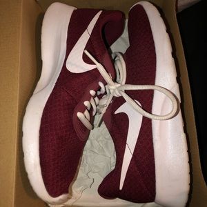 women’s nike tanjun